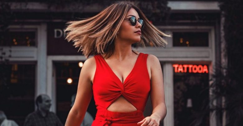 De ce fetele dintr-un studio de videochat sunt mereu apreciate de barbati? Nu e vorba de nuditate!